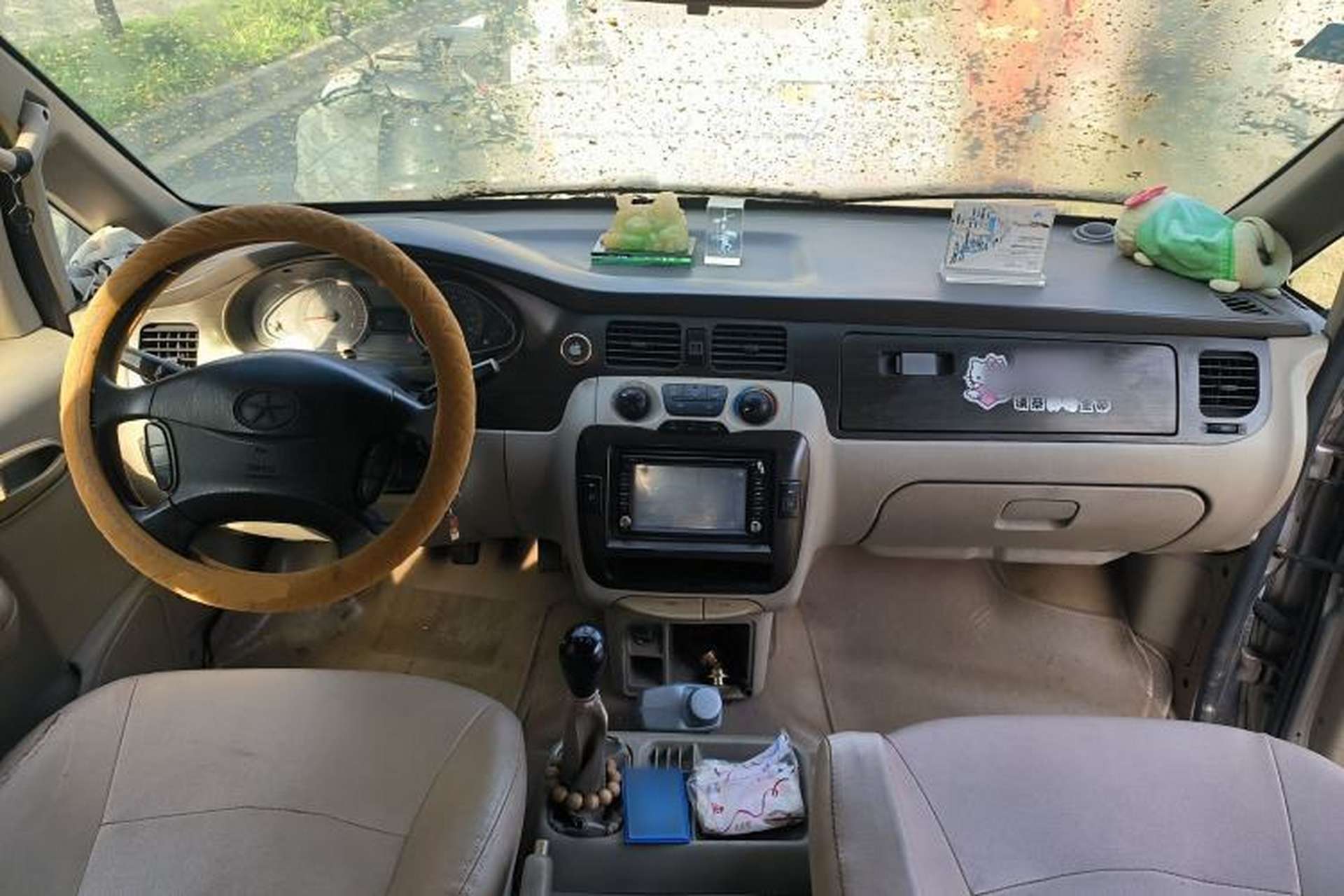 Used JAC Group Refine 2011 2.4L Government Procurement Version Manual Luxury Trim Center Console