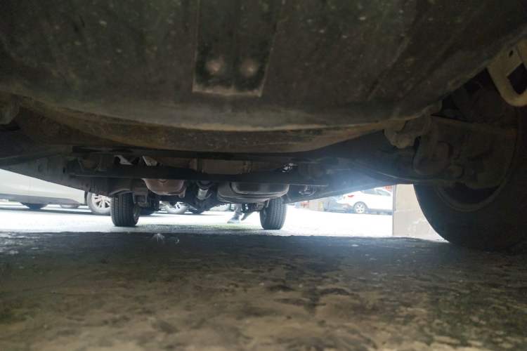 Used JAC Group Refine 2011 2.0L Shuttle Gasoline Standard Edition HFC4GA3 Chassis Front