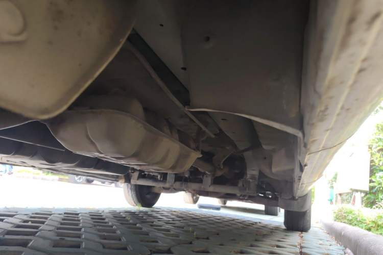 Used JAC Group Refine 2011 2.0L Shuttle Gasoline Comfort Edition HFC4GA3 Chassis Front Right