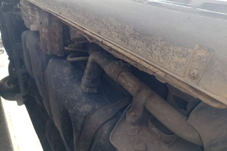 Used JAC Group Refine 2011 2.4L Xianghe Gasoline Standard Edition HFC4GA1-C Chassis Rear Left