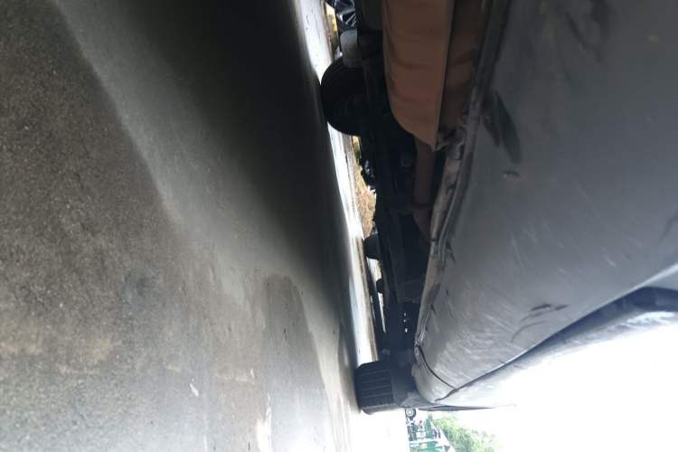 Used JAC Group Refine 2011 2.4L Xianghe Gasoline Standard Edition HFC4GA1-C Chassis Rear Right