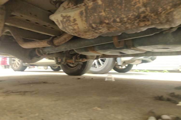 Used JAC Group Refine 2011 2.0L Shuttle Gasoline Comfort Edition HFC4GA3 Chassis Rear Right