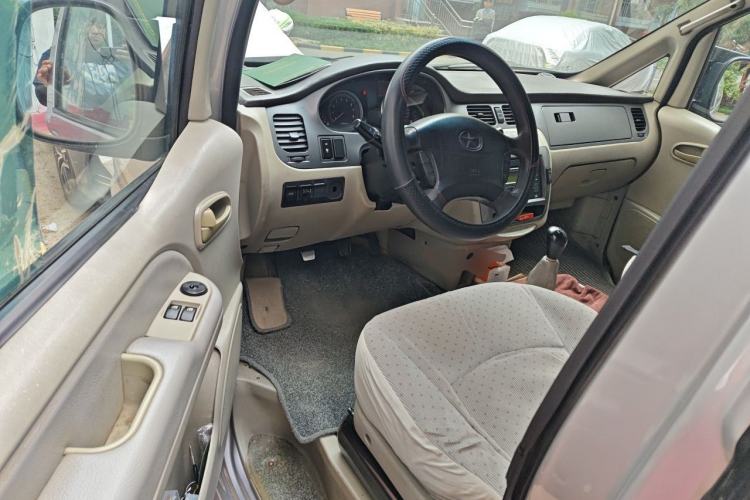 Used JAC Group Refine 2011 2.4L Colorful Journey Gasoline Standard Edition HFC4GA1-C Driver Seat