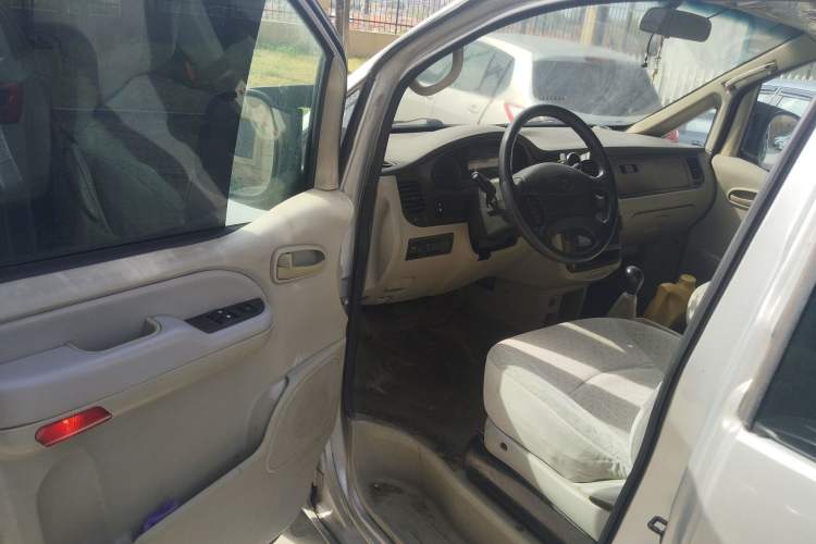 Used JAC Group Refine 2011 2.4L Government Procurement Version Manual Luxury Trim Driver Seat