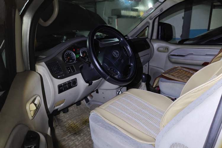 Used JAC Group Refine 2011 2.4L Government Procurement Version Manual Luxury Trim Driver Seat