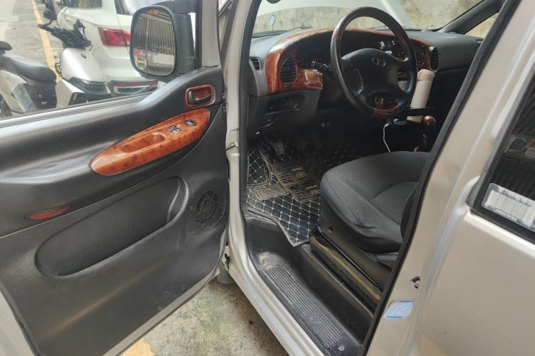 Used JAC Group Refine 2011 2.0L Shuttle Gasoline Comfort Edition HFC4GA3 Driver Seat