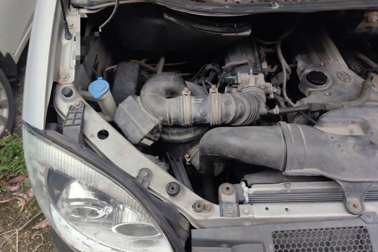 Used JAC Group Refine 2011 2.4L Government Procurement Version Manual Luxury Trim Engine Bay Right