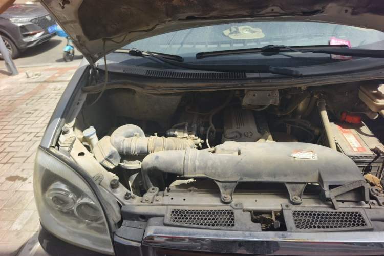 Used JAC Group Refine 2011 2.4L Government Procurement Version Manual Luxury Trim Engine Bay Right