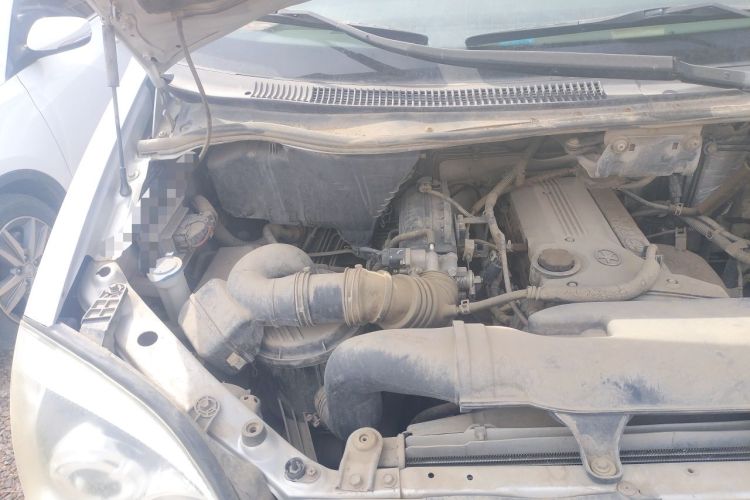 Used JAC Group Refine 2011 2.4L Government Procurement Version Manual Luxury Trim Engine Bay Right