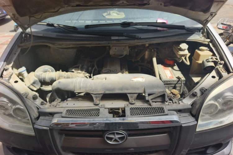 Used JAC Group Refine 2011 2.4L Government Procurement Version Manual Luxury Trim Engine Bay