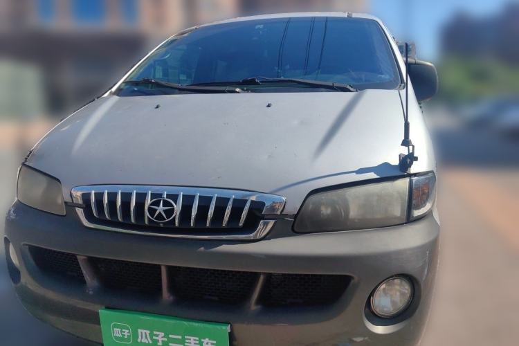 Used JAC Group Refine 2011 2.0L Shuttle Gasoline Comfort Edition HFC4GA3 Front
