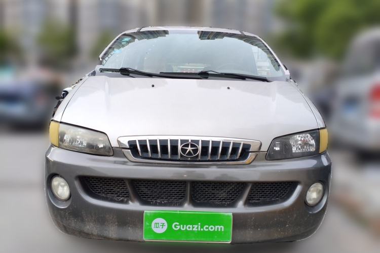 Used JAC Group Refine 2011 2.0L Shuttle Gasoline Standard Edition HFC4GA3 Front