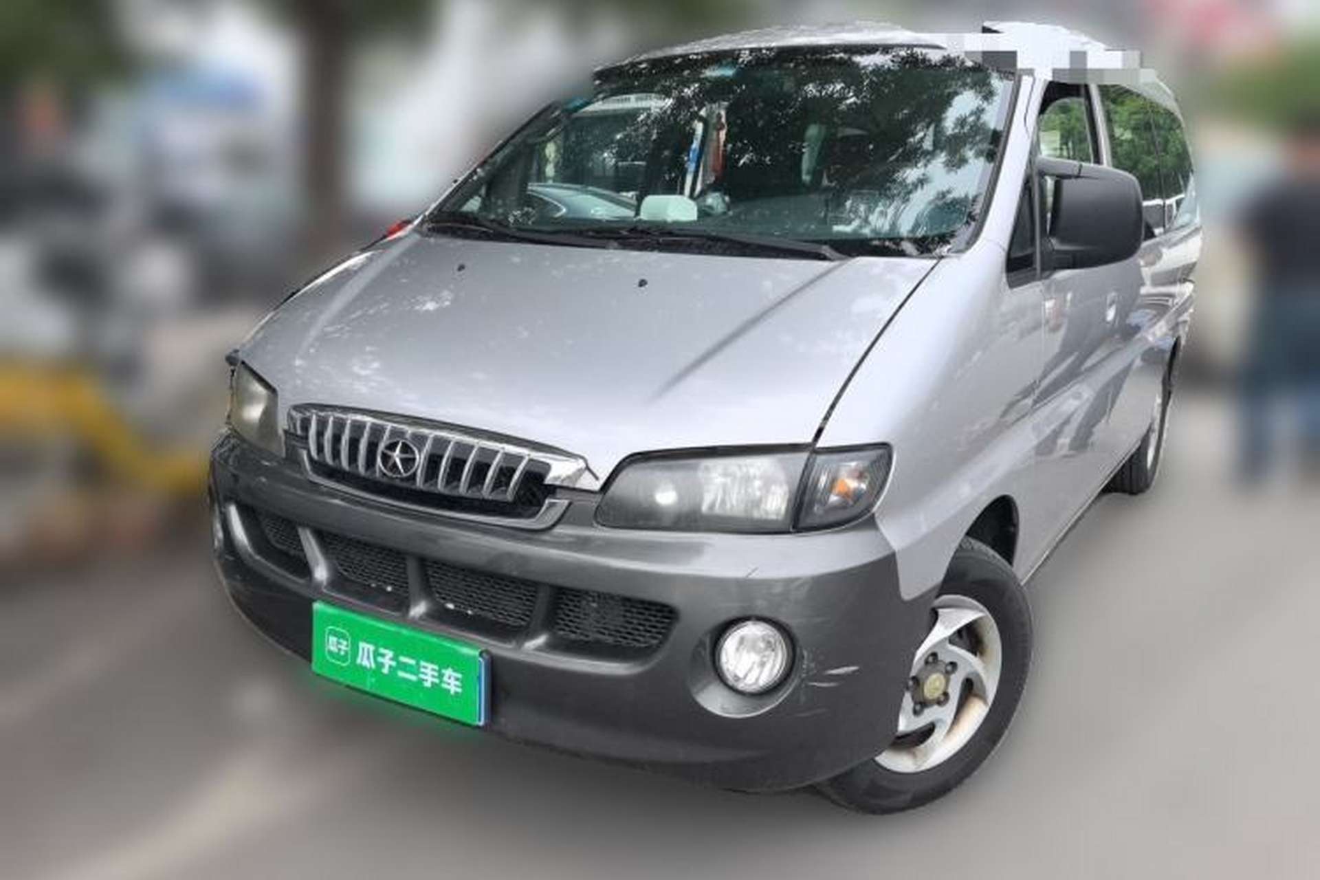 Used JAC Group Refine 2011 2.0L Shuttle Gasoline Comfort Edition HFC4GA3 Front Left 45 Deg
