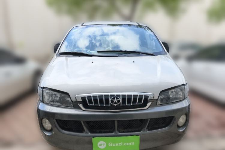 Used JAC Group Refine 2011 2.0L Shuttle Gasoline Standard Edition HFC4GA3 Front