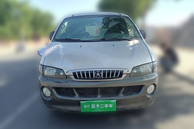 Used JAC Group Refine 2011 2.0L Shuttle Gasoline Standard Edition HFC4GA3 Front