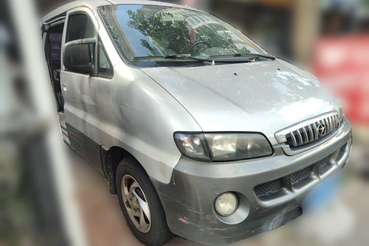 Used JAC Group Refine 2011 2.4L Government Procurement Version Manual Luxury Trim Front Right 45 Deg