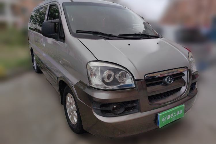 Used JAC Group Refine 2011 2.4L Government Procurement Version Manual Luxury Trim Front Right 45 Deg