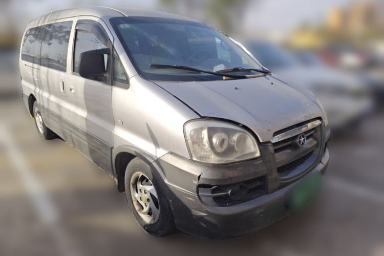Used JAC Group Refine 2011 2.4L Government Procurement Version Manual Luxury Trim Front Right 45 Deg