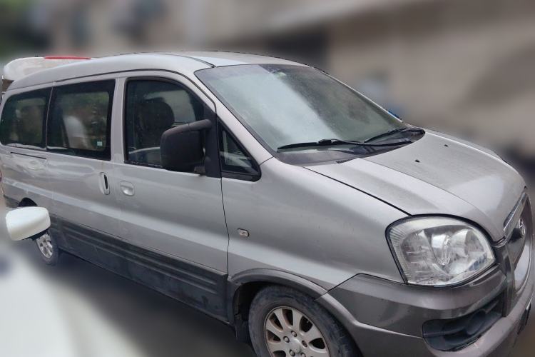 Used JAC Group Refine 2011 2.4L Government Procurement Version Manual Luxury Trim Front Right 45 Deg