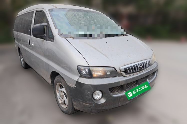 Used JAC Group Refine 2011 2.0L Shuttle Gasoline Comfort Edition HFC4GA3 Front Right 45 Deg