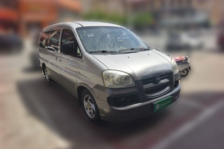 Used JAC Group Refine 2011 2.4L Government Procurement Version Manual Luxury Trim Front Right 45 Deg