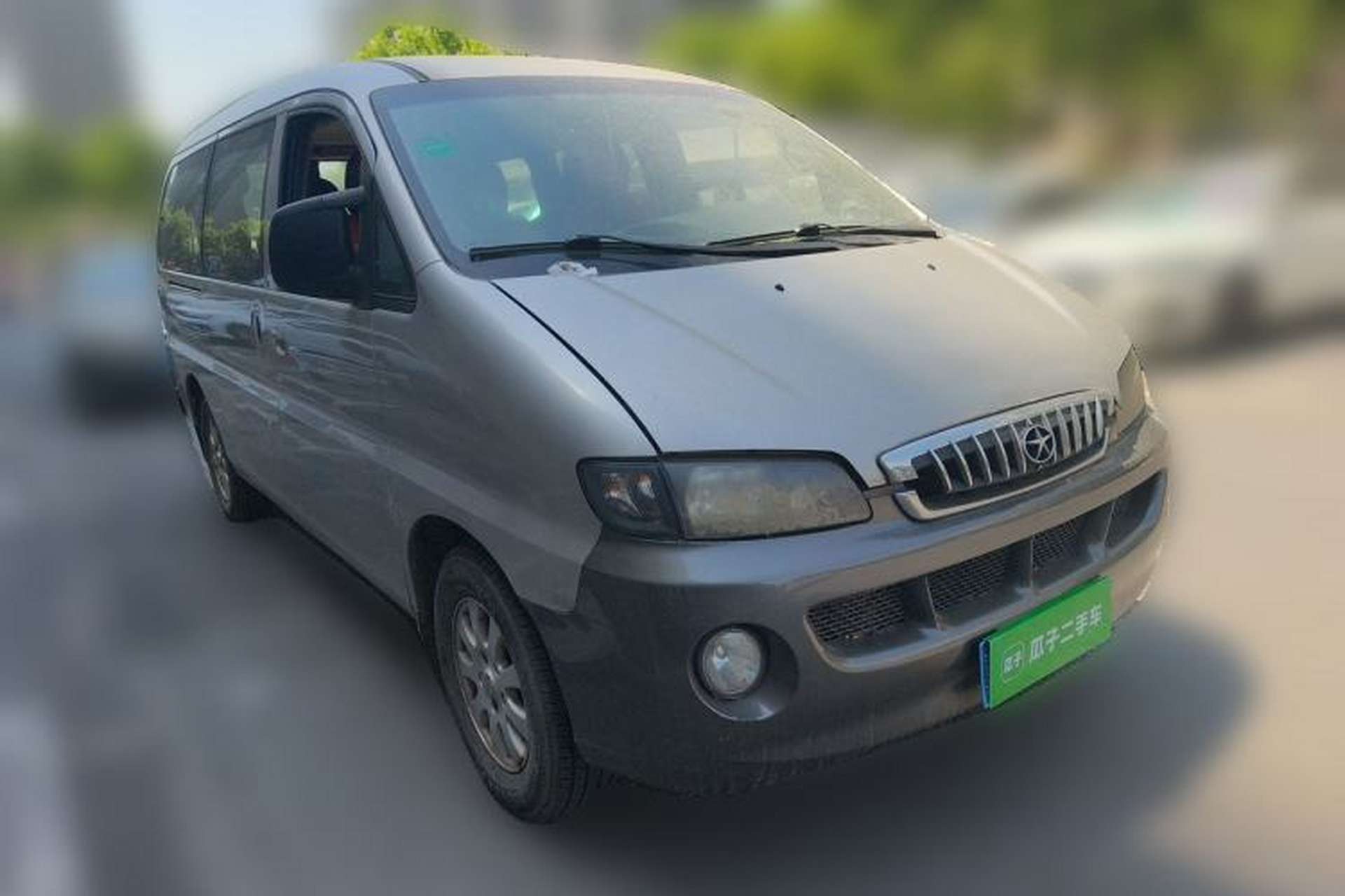 Used JAC Group Refine 2011 2.0L Shuttle Gasoline Comfort Edition HFC4GA3 Front Right 45 Deg
