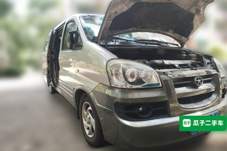 Used JAC Group Refine 2011 2.4L Government Procurement Version Manual Luxury Trim Front Right 45 Deg