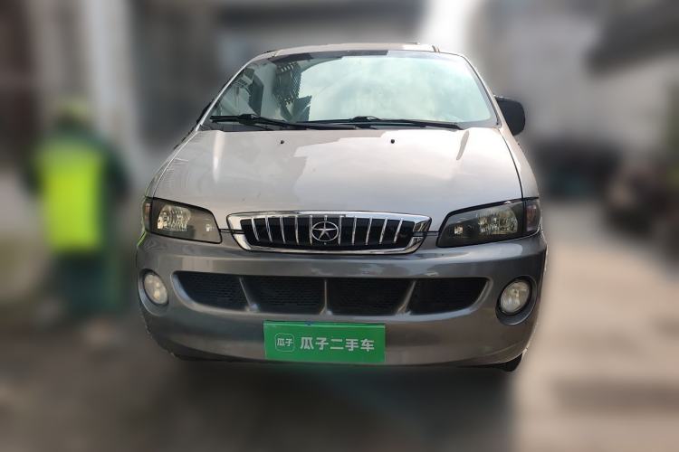 Used JAC Group Refine 2011 2.0L Shuttle Gasoline Standard Edition HFC4GA3 Front