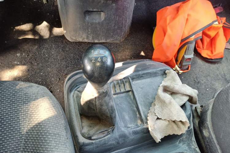 Used JAC Group Refine 2011 2.0L Shuttle Gasoline Standard Edition HFC4GA3 Gear Lever