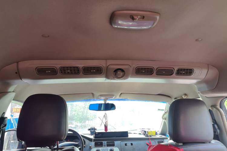 Used JAC Group Refine 2011 2.4L Colorful Journey Gasoline Comfort Edition HFC4GA1-C Headliner
