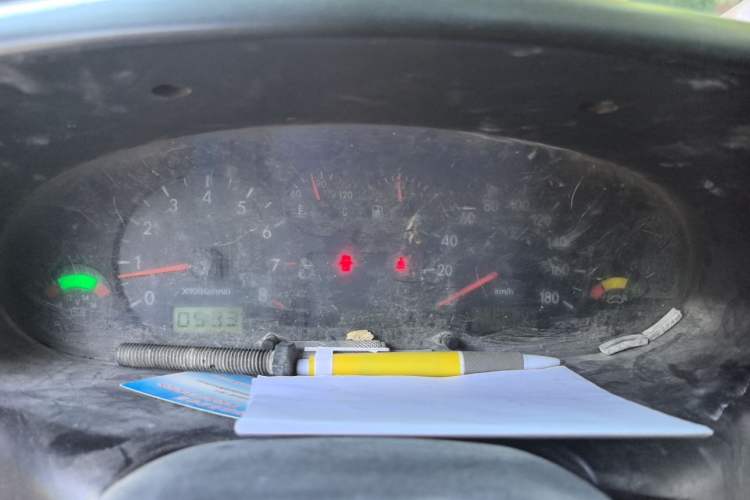 Used JAC Group Refine 2011 2.0L Shuttle Gasoline Comfort Edition HFC4GA3 Instrument Cluster