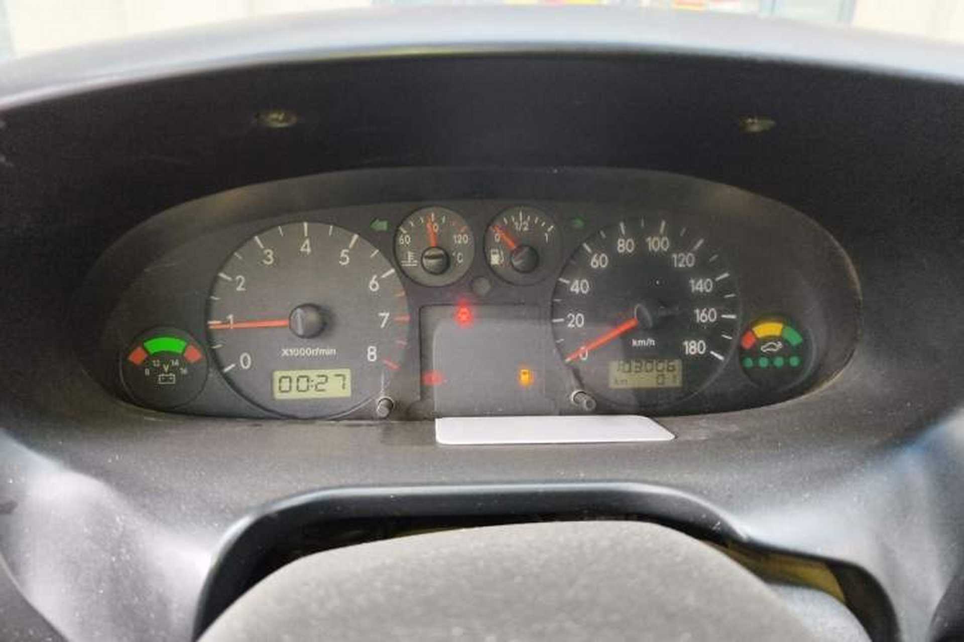 Used JAC Group Refine 2011 2.0L Shuttle Gasoline Standard Edition HFC4GA3 Instrument Cluster