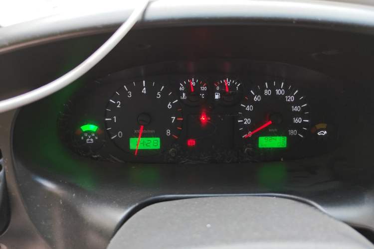 Used JAC Group Refine 2011 2.0L Shuttle Gasoline Comfort Edition HFC4GA3 Instrument Cluster