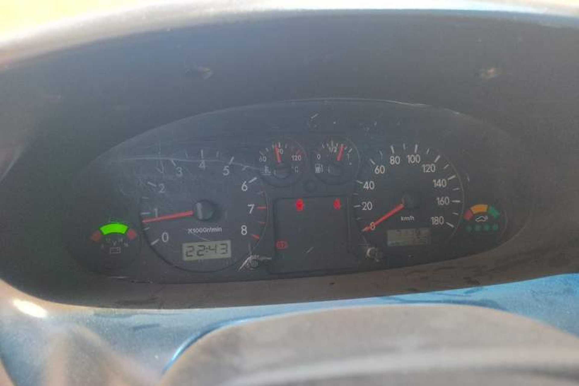 Used JAC Group Refine 2011 2.0L Shuttle Gasoline Comfort Edition HFC4GA3 Instrument Cluster