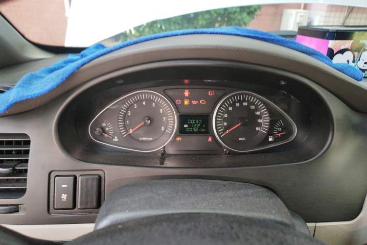 Used JAC Group Refine 2011 2.4L Government Procurement Version Manual Luxury Trim Instrument Cluster
