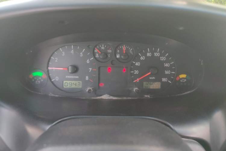 Used JAC Group Refine 2011 2.0L Shuttle Gasoline Comfort Edition HFC4GA3 Instrument Cluster