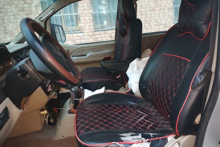 Used JAC Group Refine 2011 2.4L Colorful Journey Gasoline Standard Edition HFC4GA1-C Left Front Seat