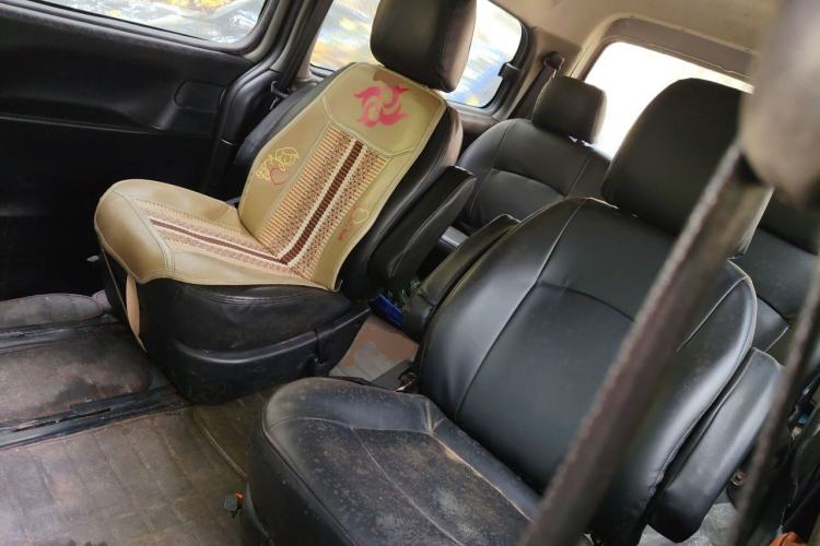 Used JAC Group Refine 2011 2.0L Shuttle Gasoline Standard Edition HFC4GA3 Left Rear Seat