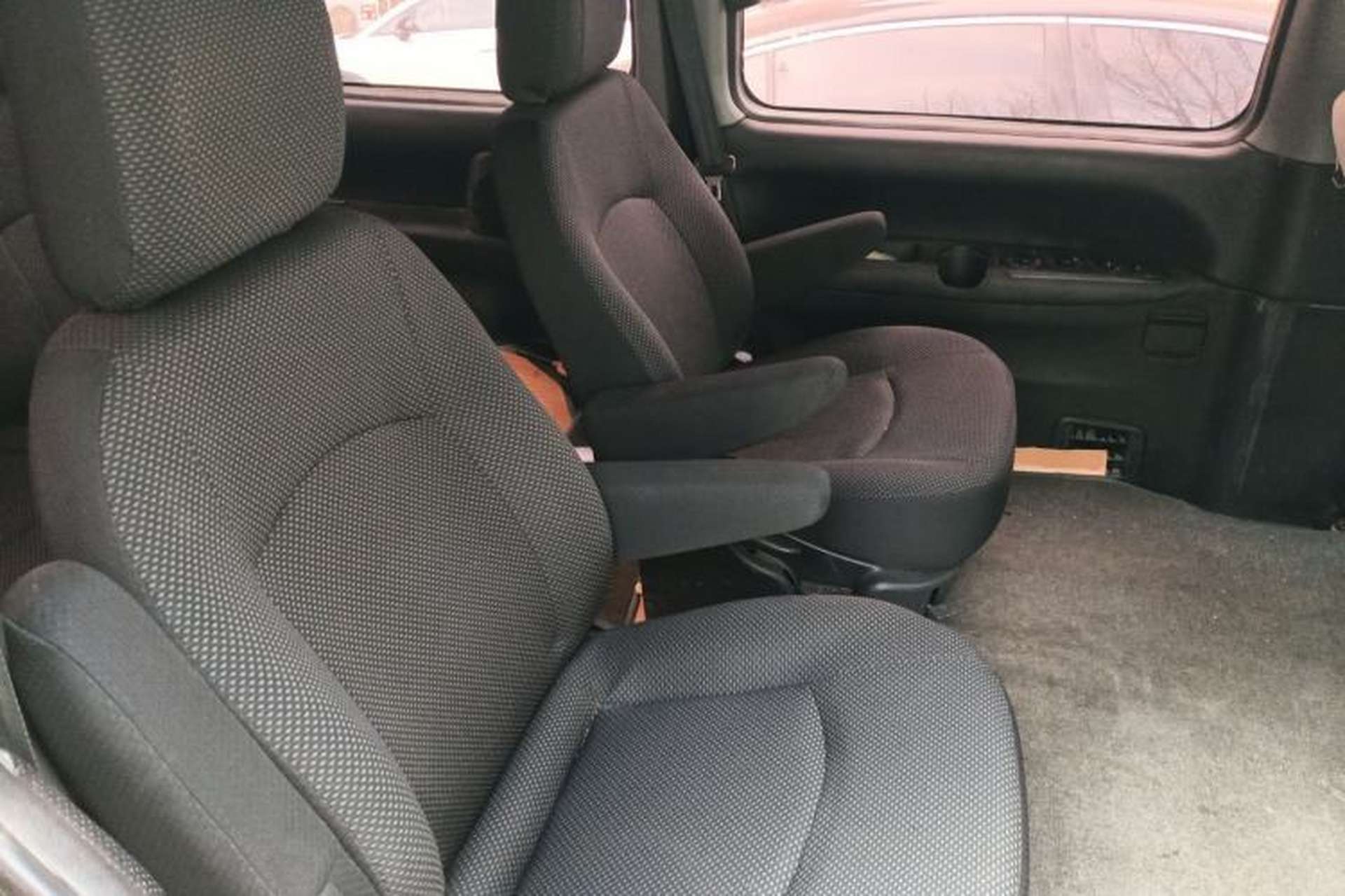 Used JAC Group Refine 2011 2.0L Shuttle Gasoline Comfort Edition HFC4GA3 Left Rear Seat