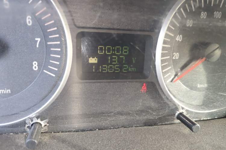 Used JAC Group Refine 2011 2.4L Government Procurement Version Manual Luxury Trim Odometer Close Up