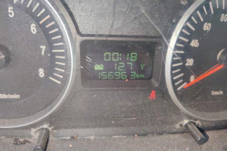 Used JAC Group Refine 2011 2.4L Government Procurement Version Manual Luxury Trim Odometer Close Up