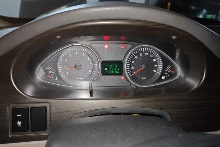 Used JAC Group Refine 2011 2.4L Government Procurement Version Manual Luxury Trim Odometer Close Up