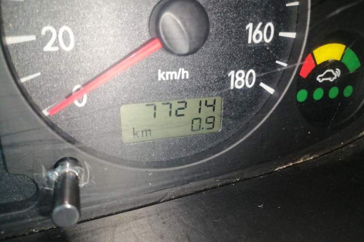 Used JAC Group Refine  Odometer Close Up