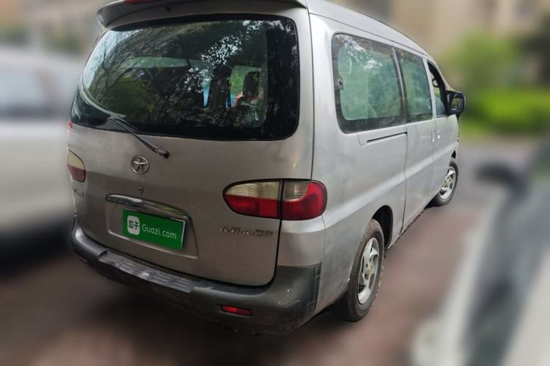 Used JAC Group Refine 2011 2.0L Shuttle Gasoline Standard Edition HFC4GA3 Rear Right 45 Deg