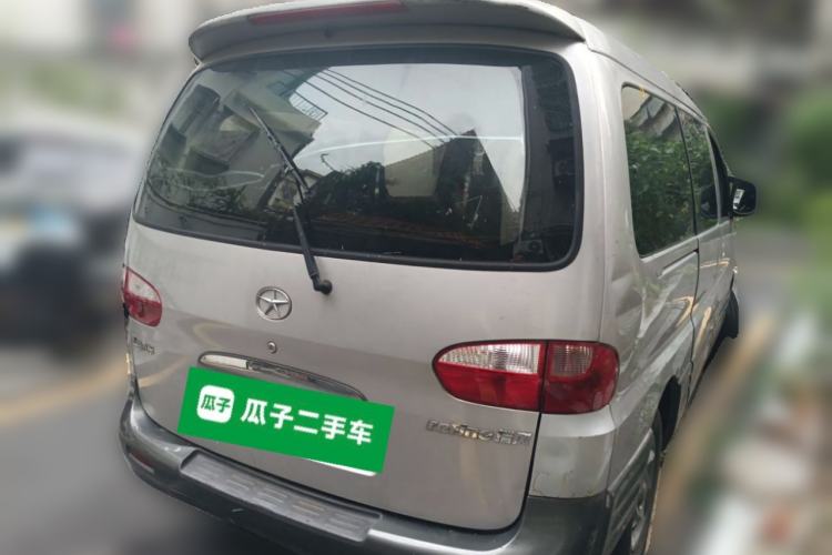 Used JAC Group Refine 2011 2.0L Shuttle Gasoline Standard Edition HFC4GA3 Rear Right 45 Deg