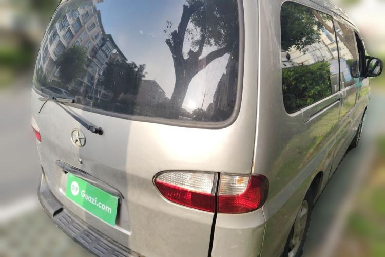 Used JAC Group Refine 2011 2.0L Shuttle Gasoline Comfort Edition HFC4GA3 Rear Right 45 Deg