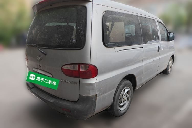 Used JAC Group Refine 2011 2.0L Shuttle Gasoline Comfort Edition HFC4GA3 Rear Right 45 Deg