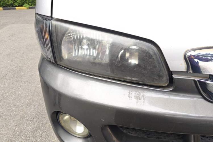 Used JAC Group Refine 2011 2.4L Colorful Journey Gasoline Standard Edition HFC4GA1-C Right Front Headlight