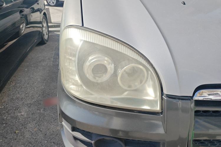 Used JAC Group Refine 2011 2.4L Government Procurement Version Manual Luxury Trim Right Front Headlight