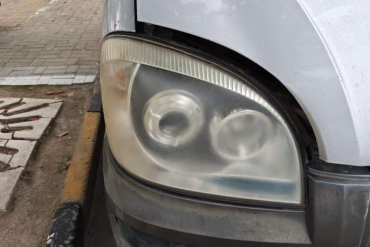 Used JAC Group Refine 2011 2.4L Government Procurement Version Manual Luxury Trim Right Front Headlight